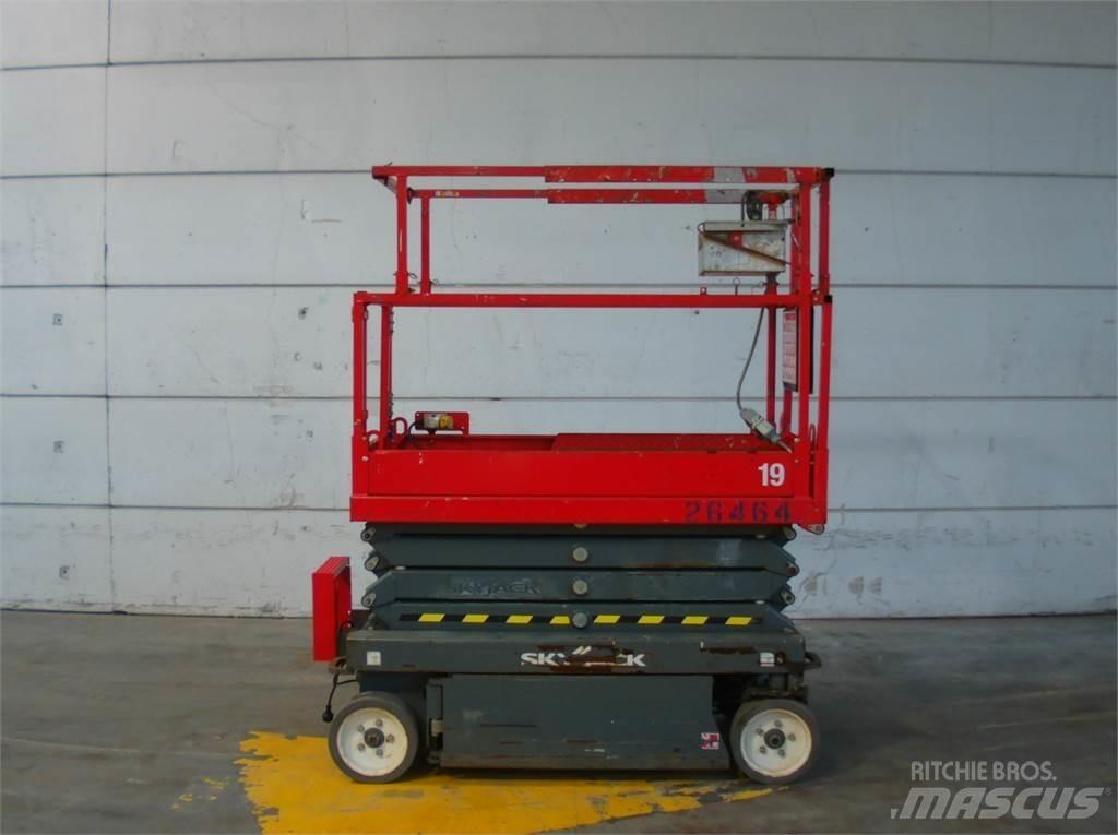 SkyJack SJ3219 Makasli platformlar