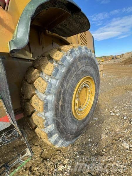 CAT 980M Tekerlekli yükleyiciler