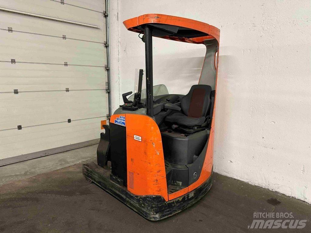 BT RRE 140 - TRIPLEX 8 m Reach truck - depo içi istif araçları