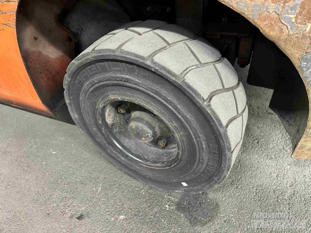 Toyota 02-8FGF30 LPG'li forkliftler