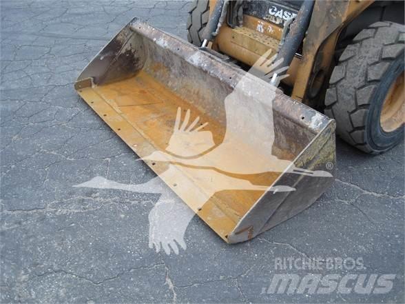 CASE SV250 Skid steer loderler