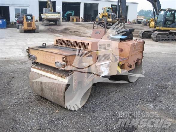 CASE W252 Tek tamburlu silindirler