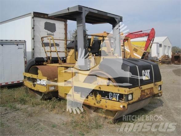 CAT CB-534C Tek tamburlu silindirler