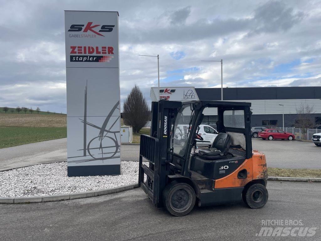 Doosan D30S-5 Dizel forkliftler