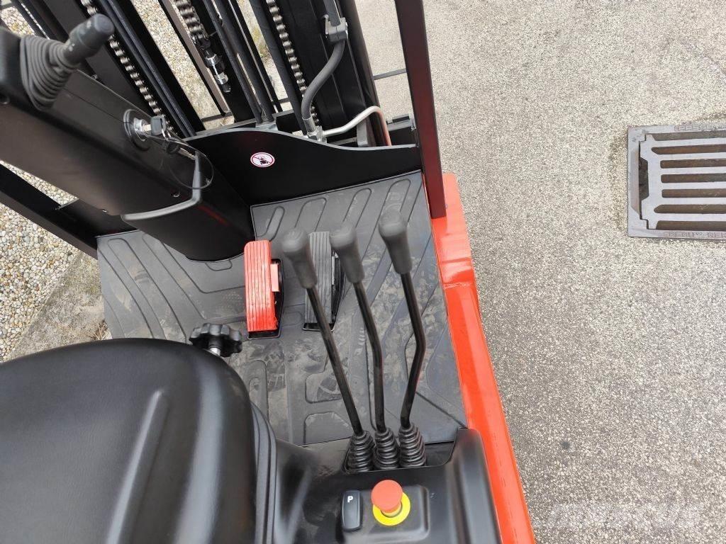EP TCL101 Elektrikli forkliftler