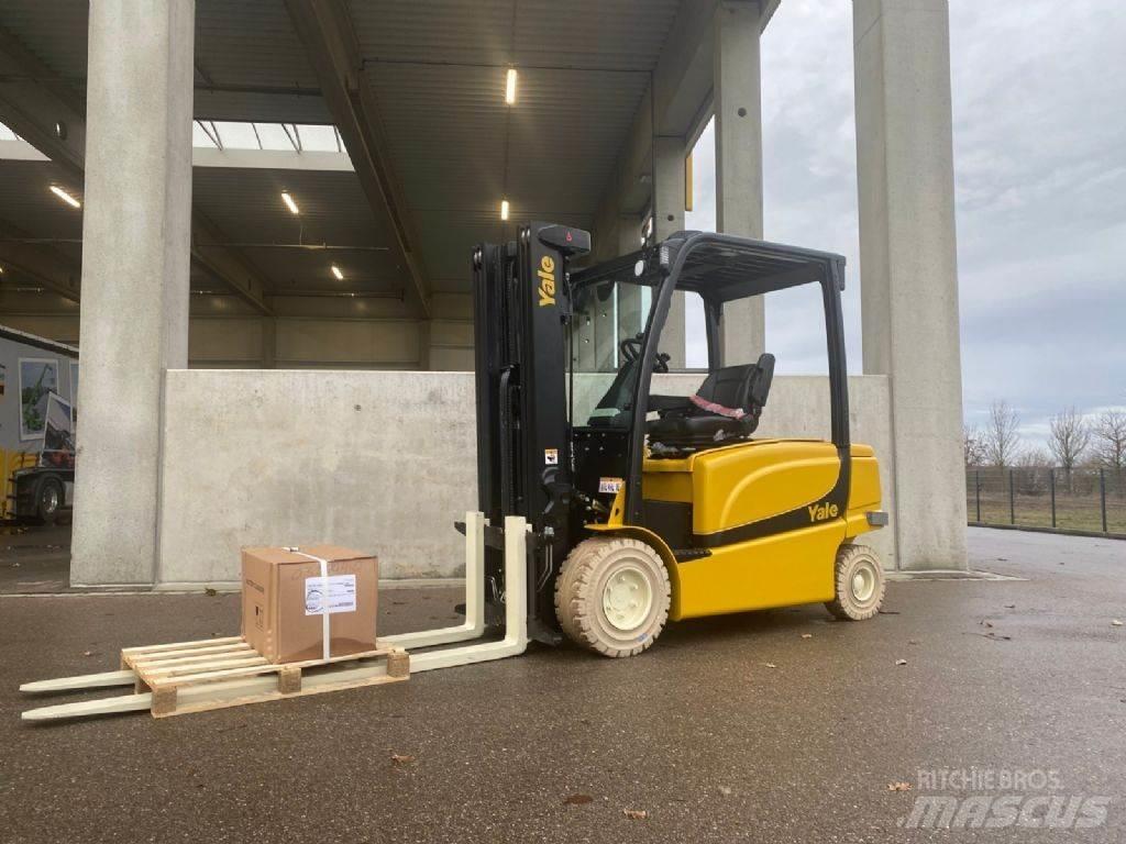 Yale ERP35VL Elektrikli forkliftler