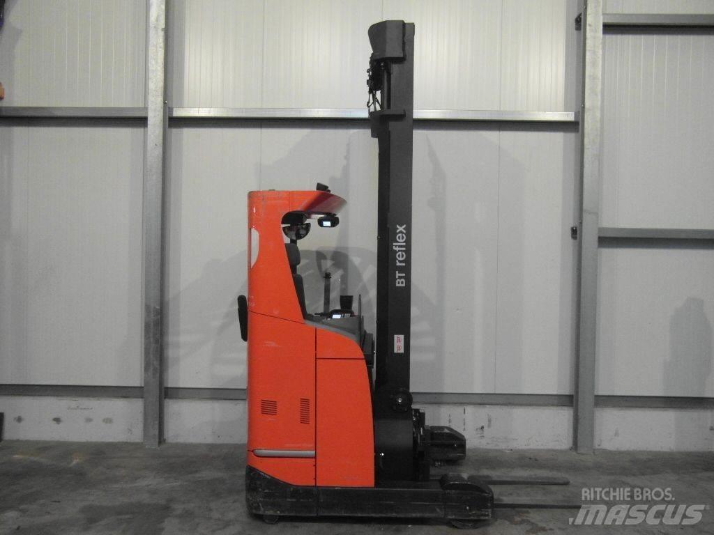 BT RRE140E Reach truck - depo içi istif araçları