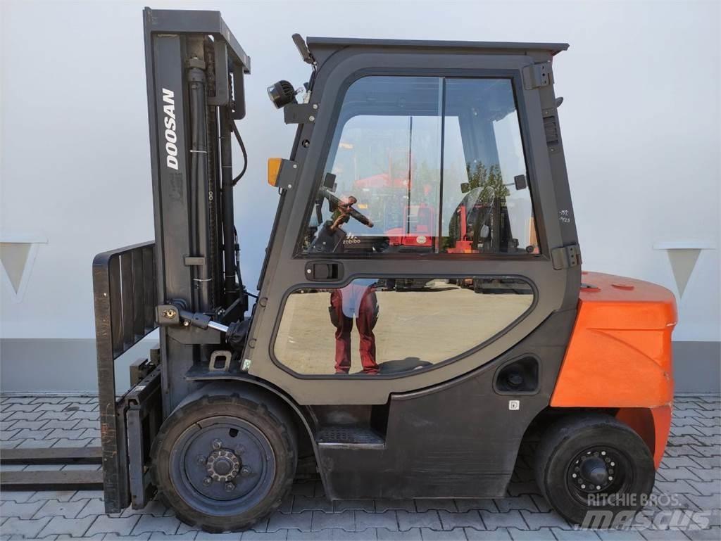 Doosan D30 GP Dizel forkliftler