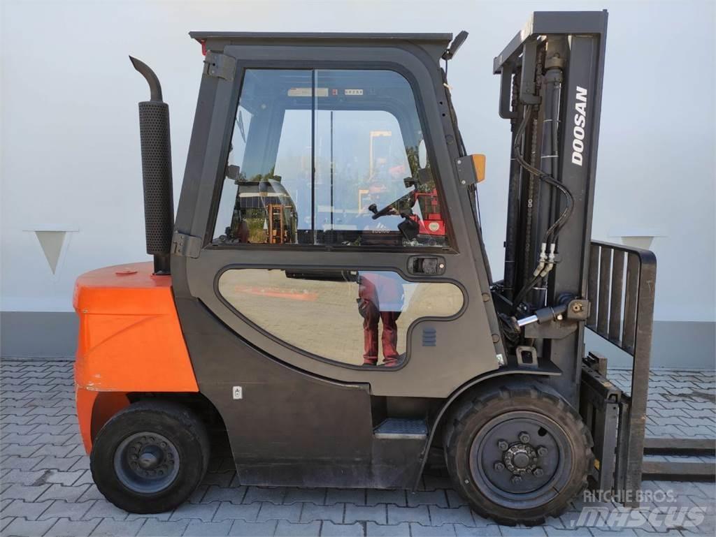 Doosan D30 GP Dizel forkliftler