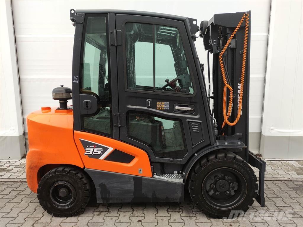 Doosan D35C-9 Dizel forkliftler