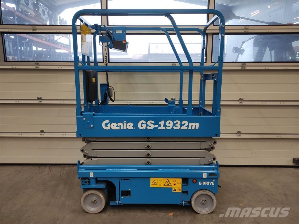 Genie GS1932m Makasli platformlar