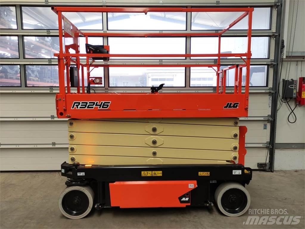 JLG R3246 Makasli platformlar