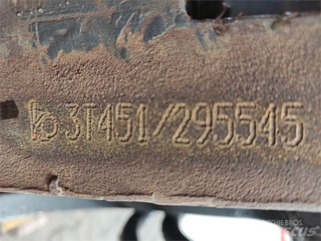 Kaup 3T451 Balya kiskaçlari