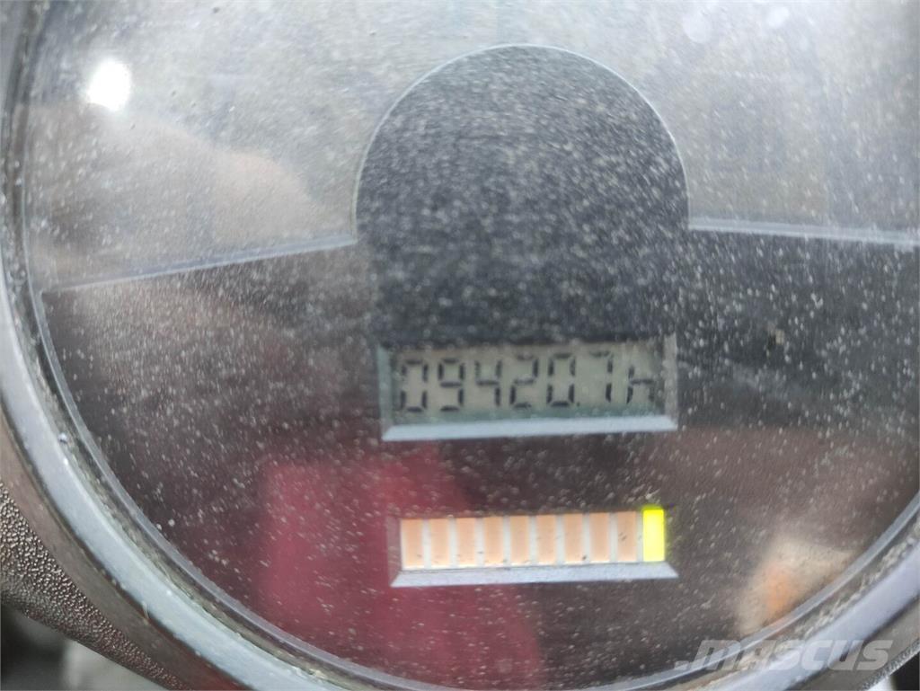 Linde E30-336-03 (LACK NEU) Elektrikli forkliftler