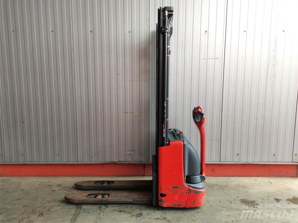 Linde L12 Yaya kumandali istif makinasi