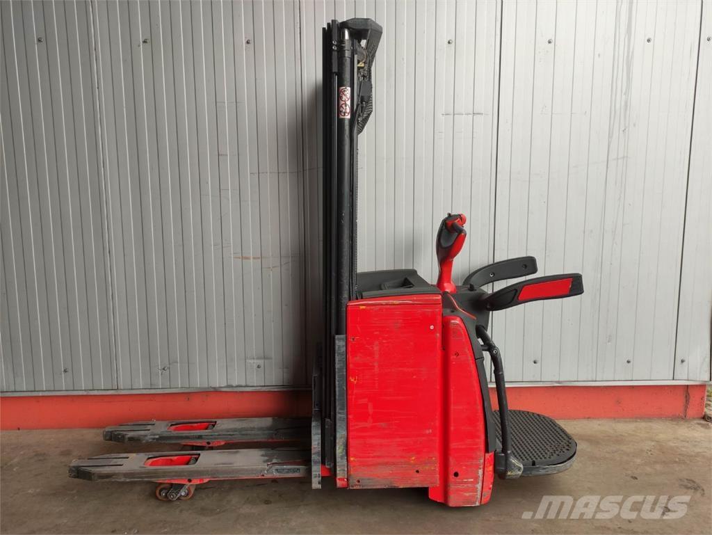 Linde L14 APi Yaya kumandali istif makinasi