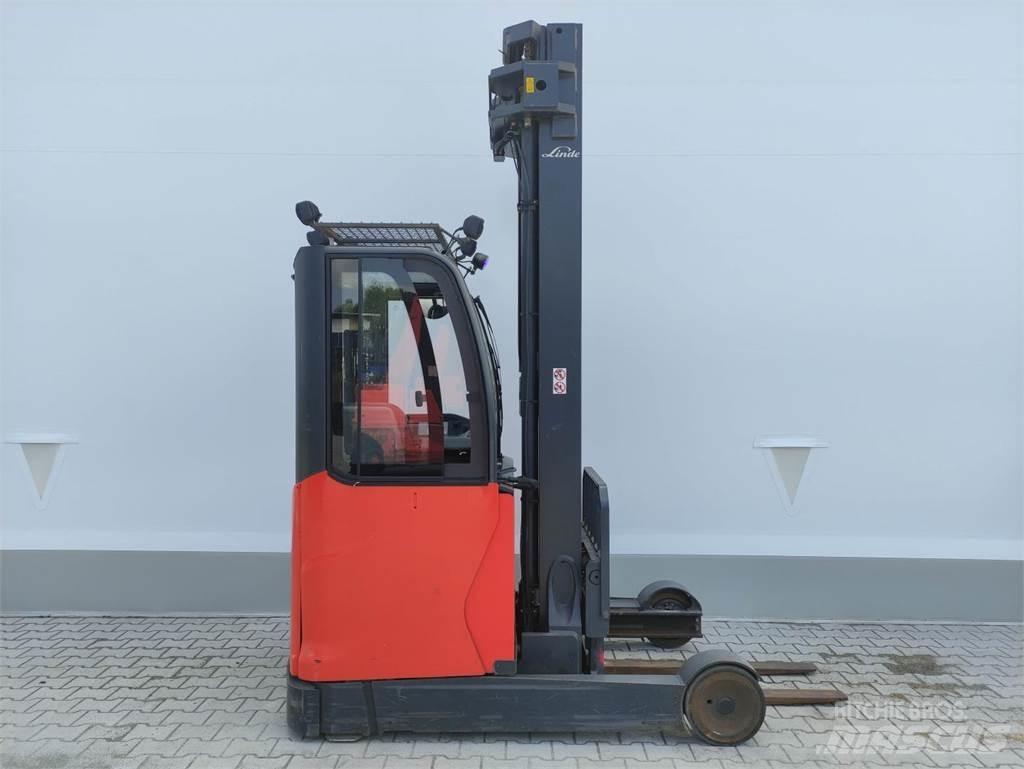 Linde R25-01-112 Reach truck - depo içi istif araçları