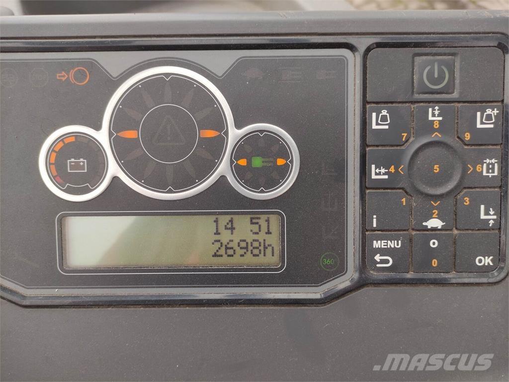 Linde R25F (UFW250TFVRF635) Reach truck - depo içi istif araçları