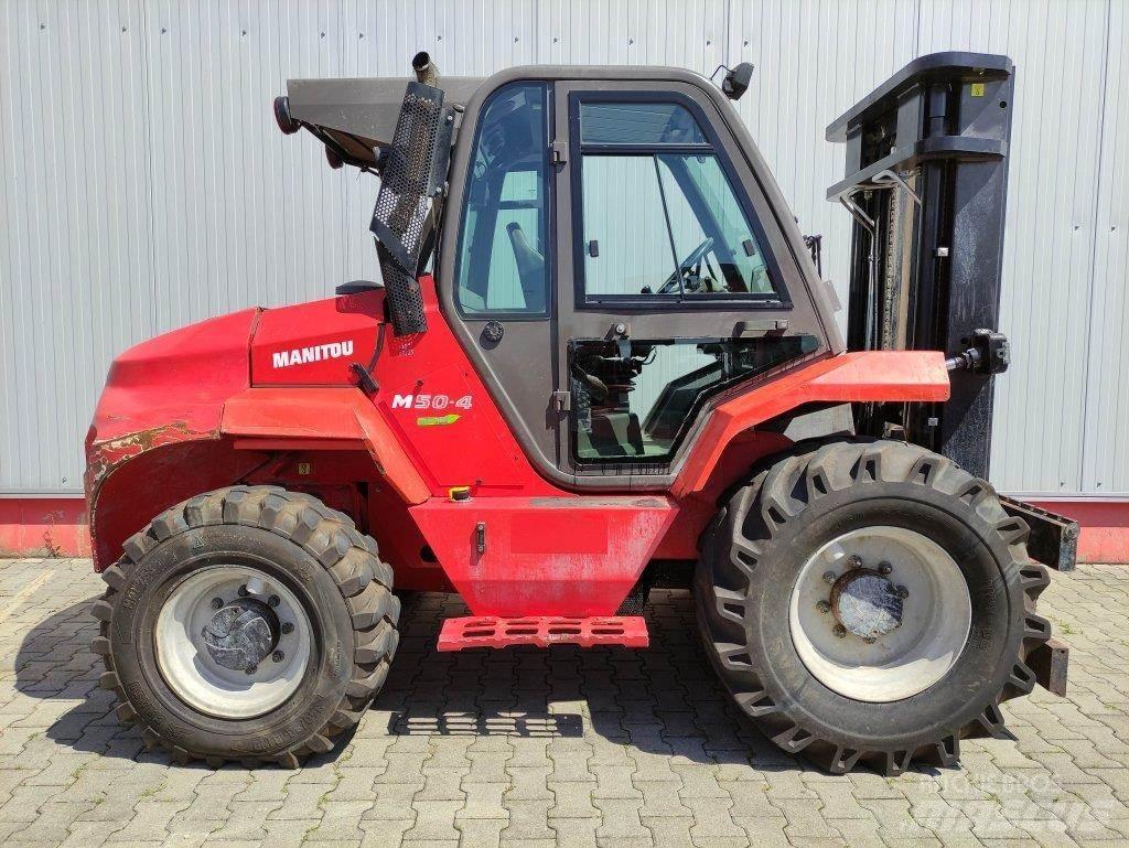 Manitou M50-4 Arazi tipi forklift