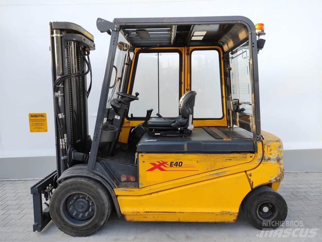Om-Pimespo XE40 Elektrikli forkliftler
