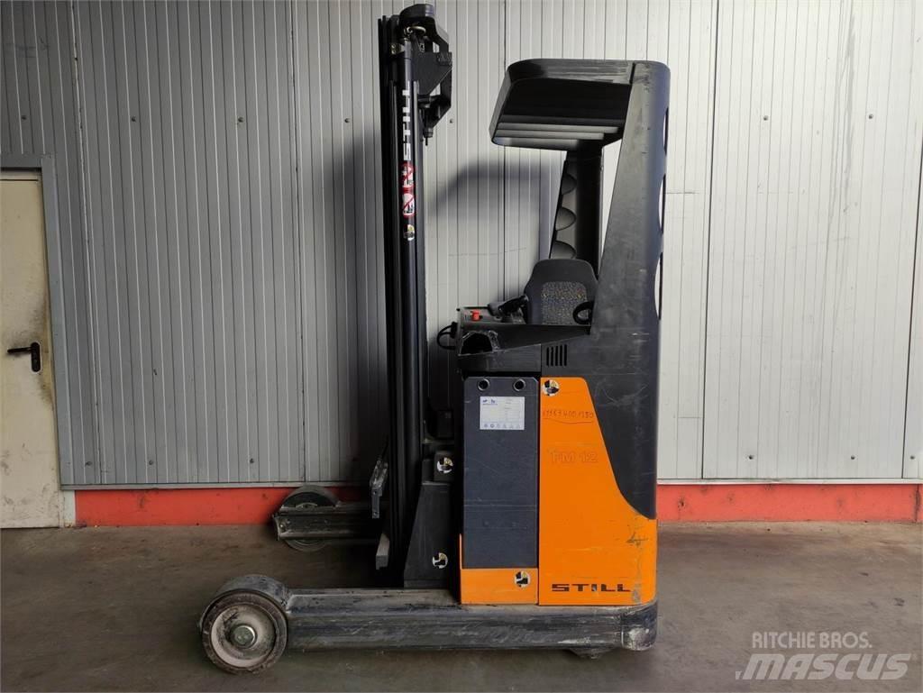 Still FM 12 Reach truck - depo içi istif araçları