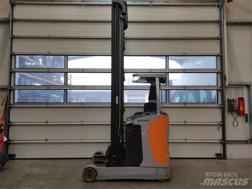 Still FM-X-17 Reach truck - depo içi istif araçları