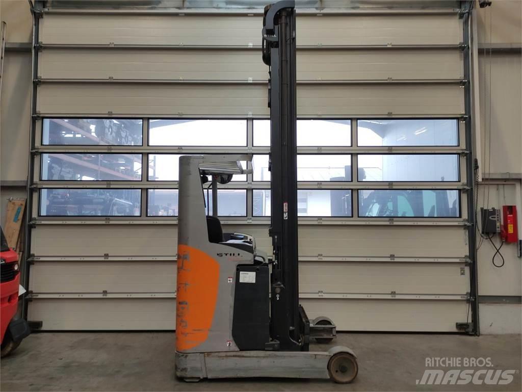 Still FM-X-17 Reach truck - depo içi istif araçları