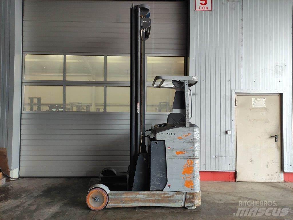 Still FM-X-20 Reach truck - depo içi istif araçları