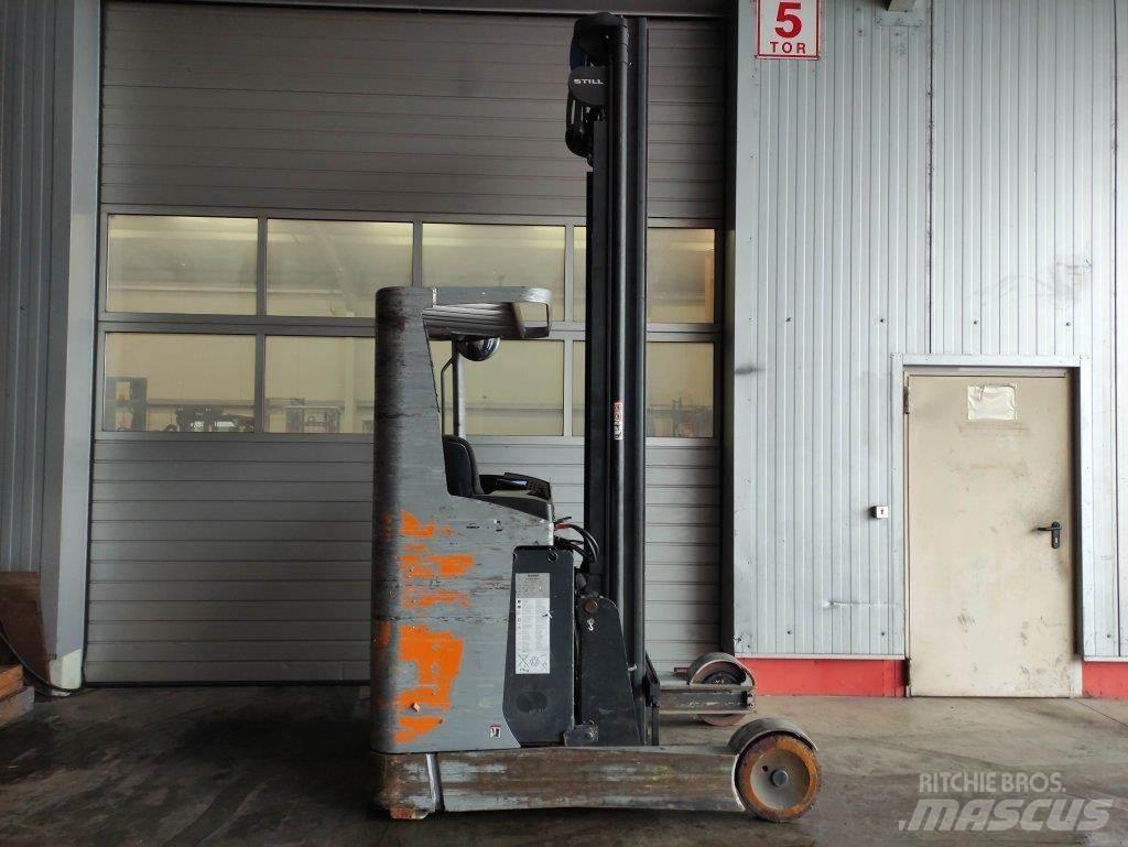 Still FM-X-20 Reach truck - depo içi istif araçları