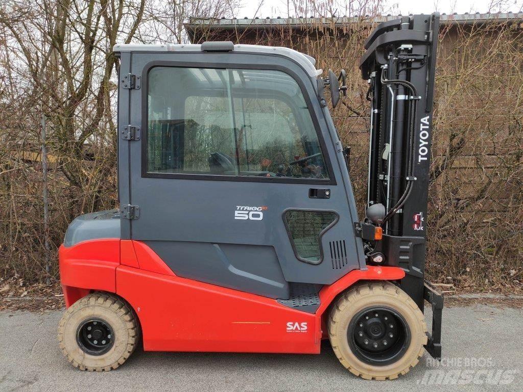Toyota 8FBMT50 Elektrikli forkliftler
