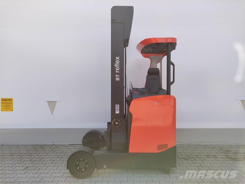 Toyota RRE160HH Reach truck - depo içi istif araçları