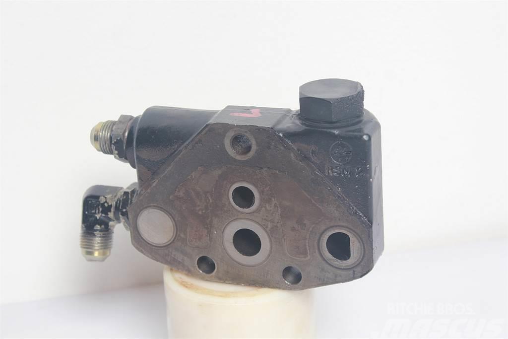 Massey Ferguson 4255 Remote control valve Hidrolik