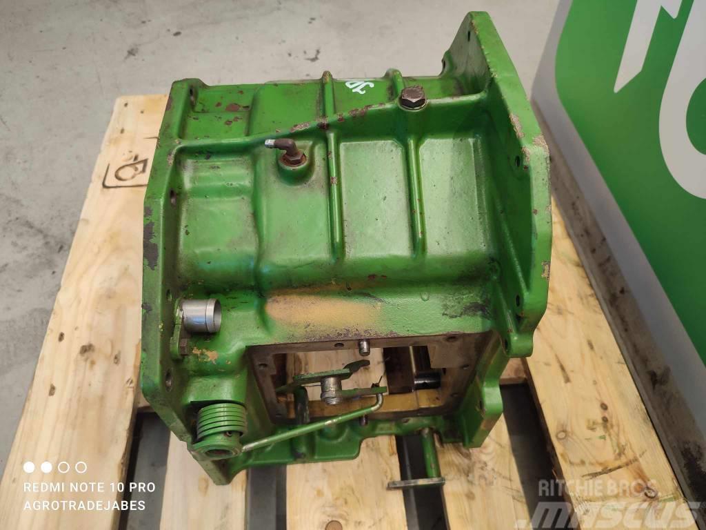 John Deere 6300 (AL115113) gearbox case Sanzuman