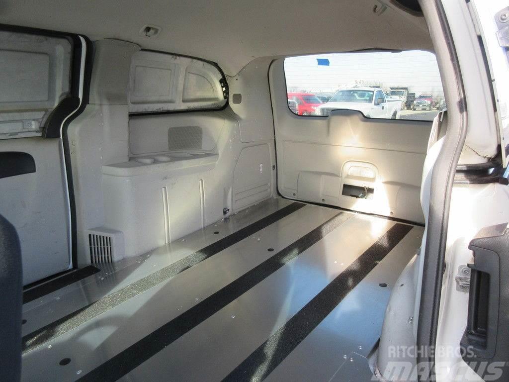 RAM Cargo Van Panel vanlar