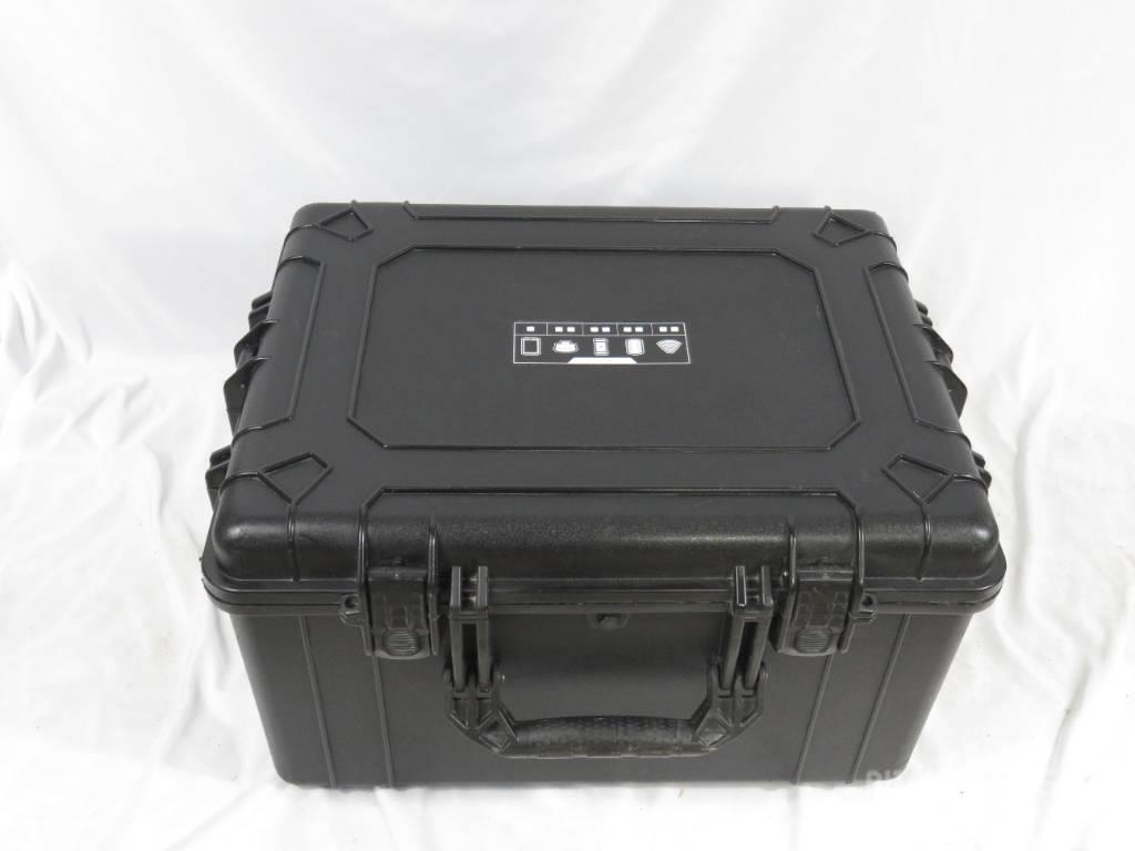 Trimble GCS900 Dozer GPS Kit w/ CB460, MS995's, SNR934 Diger parçalar