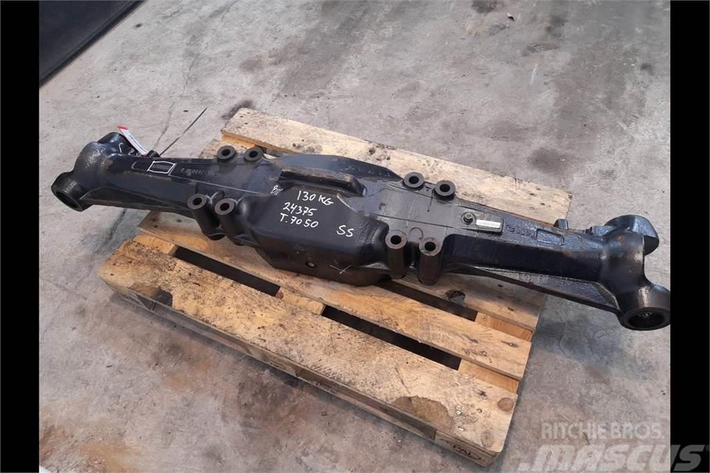 New Holland T7050 Front axle house Transmission