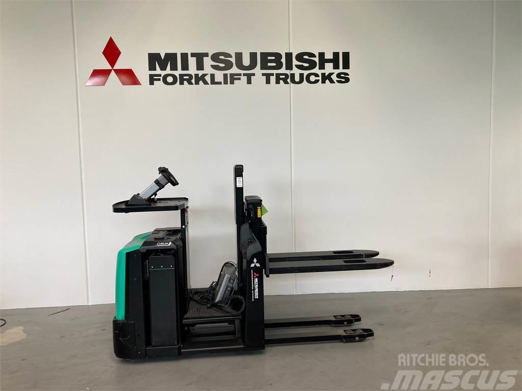 Mitsubishi OPB12NFP Düsük seviye siparis toplayici