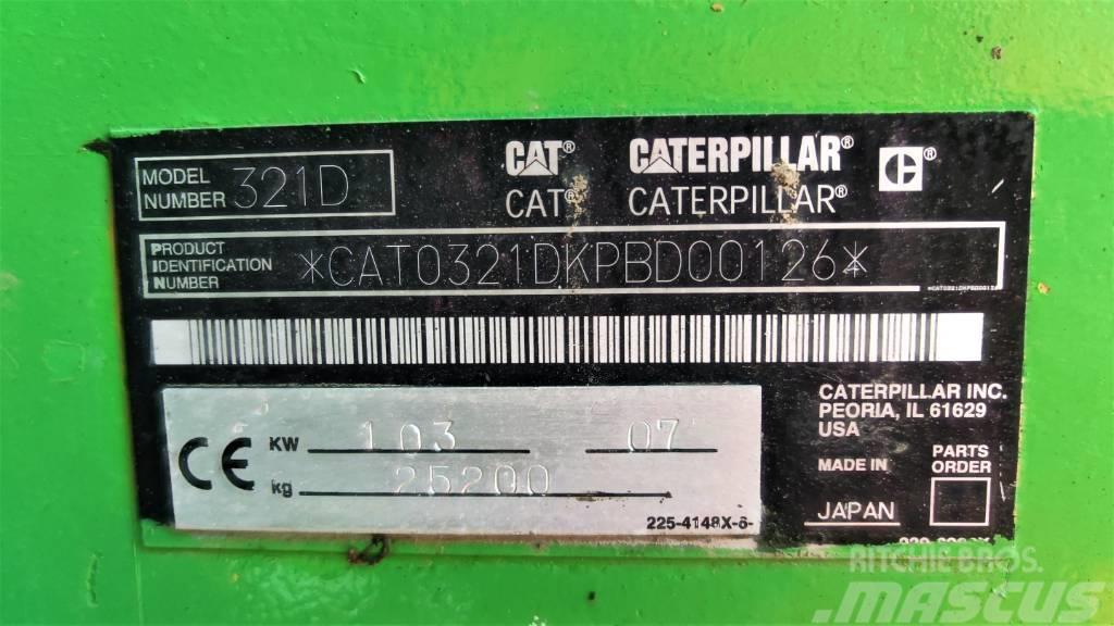 CAT 321 D Paletli ekskavatörler