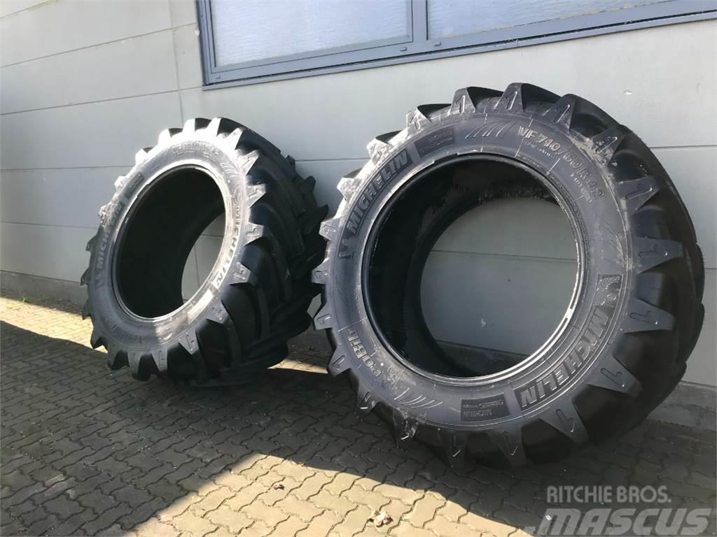 Michelin 710/60 R42 VF *Neuwertig* Tekerlekler