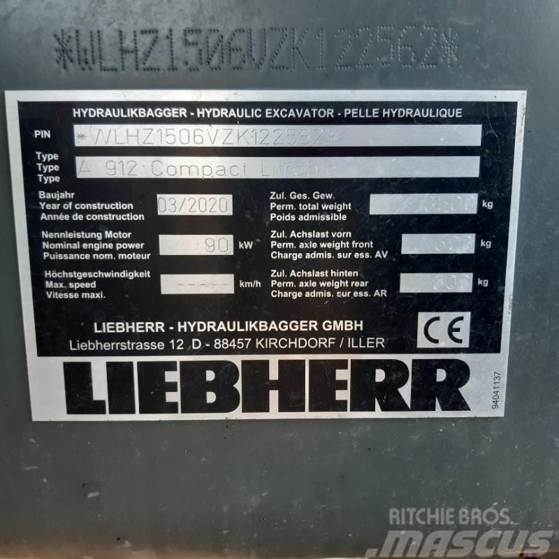 Liebherr A912compact Lastik tekerli ekskavatörler