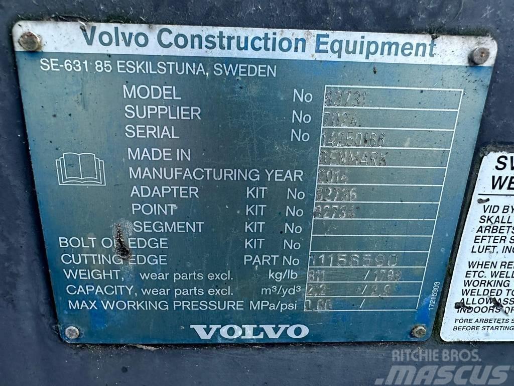Volvo Bucket 2500mm Kovalar