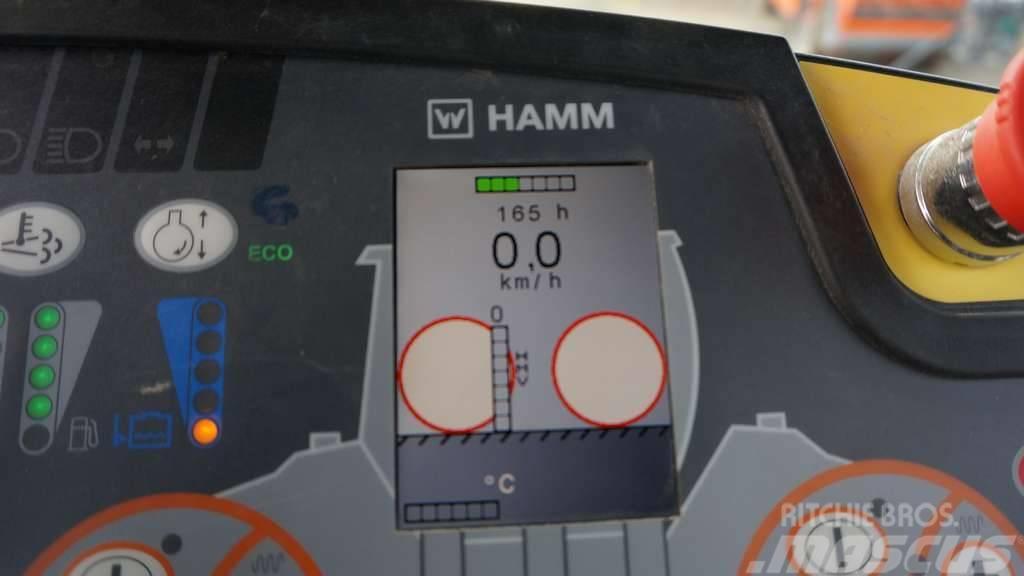 Hamm HD+120iVV Çift tamburlu silindirler