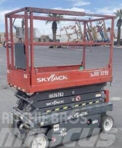 SkyJack SJIII3219 Makasli platformlar