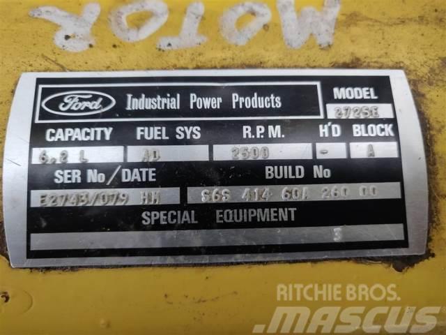 Ford 2725E Motorlar