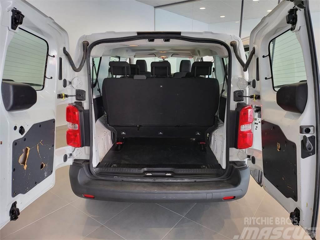 Peugeot Traveller EXPERT Combi BlueHDi 120 MAN Standard Panel vanlar