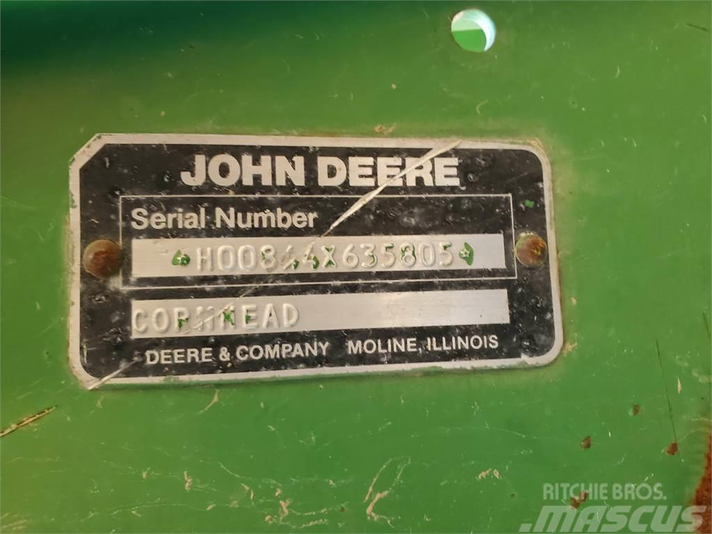 John Deere 844 Biçerdöverler
