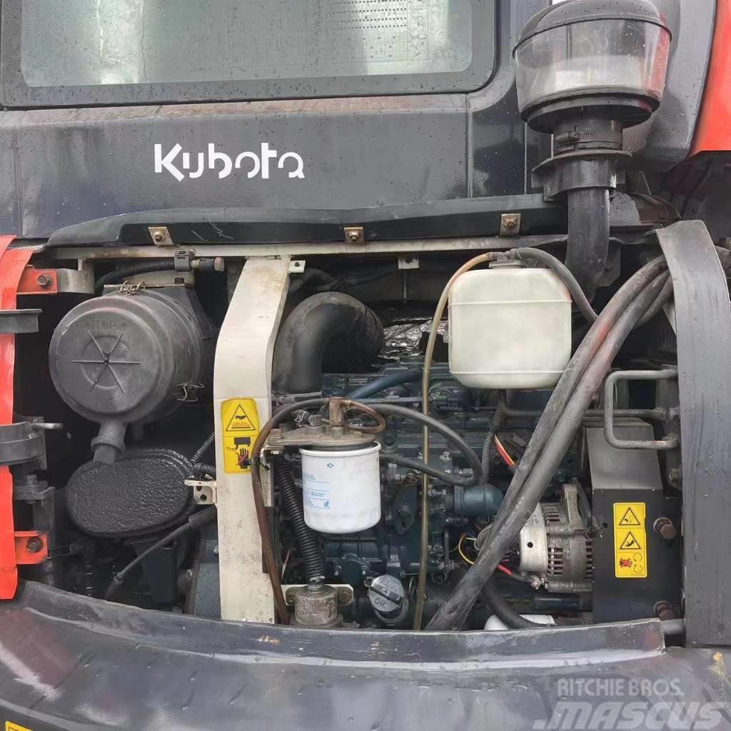 Kubota KX163-5 Paletli ekskavatörler