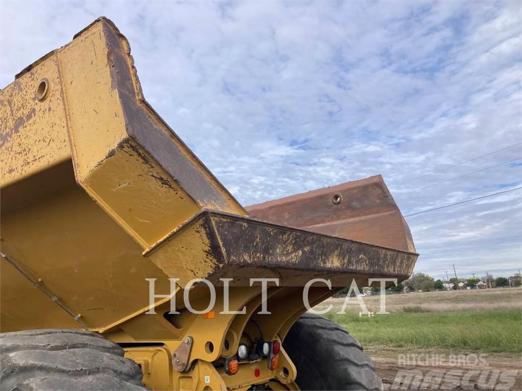 CAT 745 Belden kirma kaya kamyonu