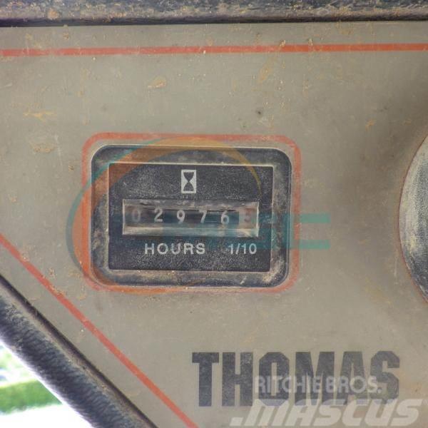 Thomas 153 Tekerlekli yükleyiciler