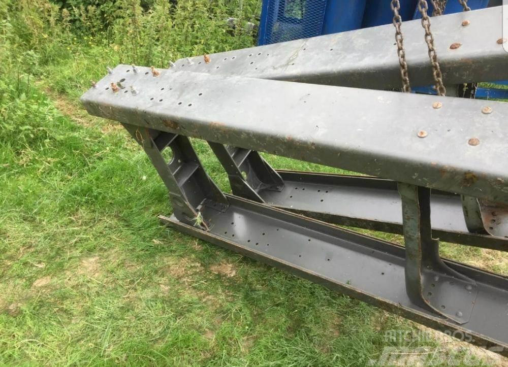  Lorry chassis Volvo £180 Other components